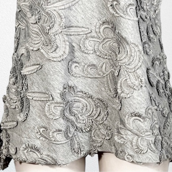 Pearl By Lela Rose Embroidered Chenille Silk Trim Jersey Knit TShirt SZ M Gray - Picture 6 of 12